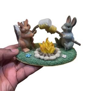 Charming Tails Toasting Marshmallows Fitz and Floyd Chipmunk Bunny 83/700